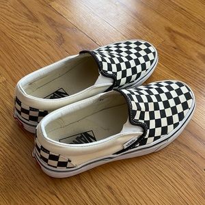 checkered vans